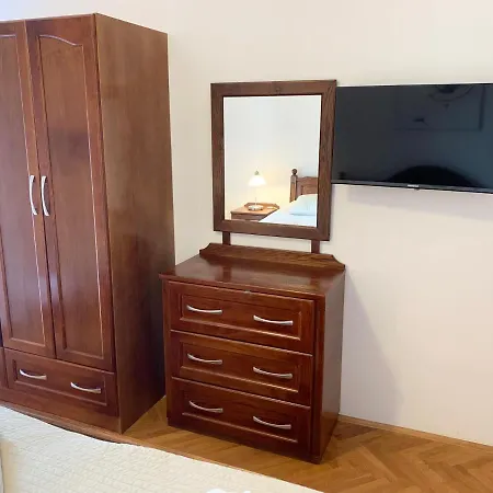Guesthouse Maver Гостевой дом