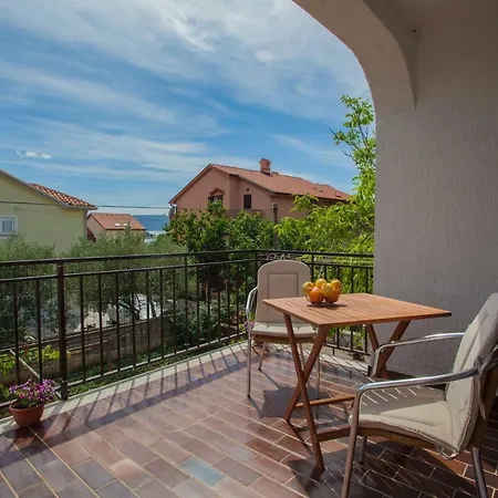 Guest house Guesthouse Maver 3*