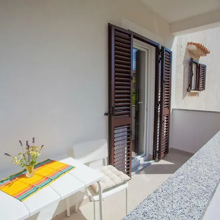 Guesthouse Maver Црес
