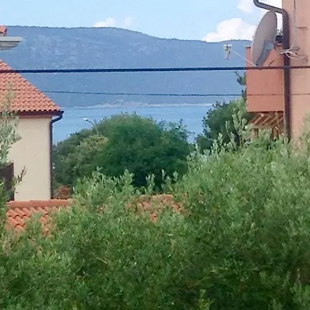 Maver Vendégház Cres