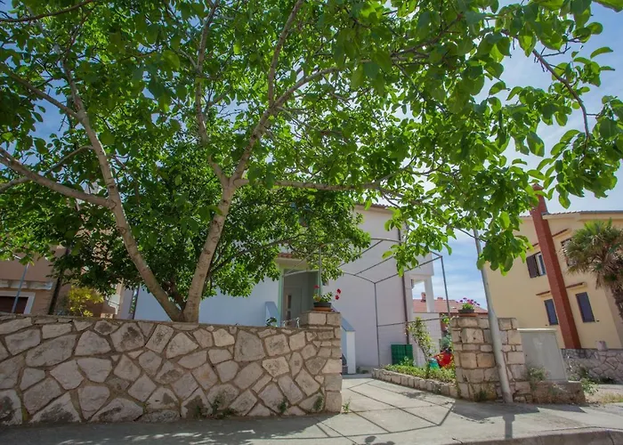 Maver Vendégház Cres